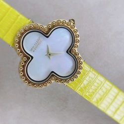 반클리프 앤 아펠 스몰 알함브라 오닉스 화이트 옐로우